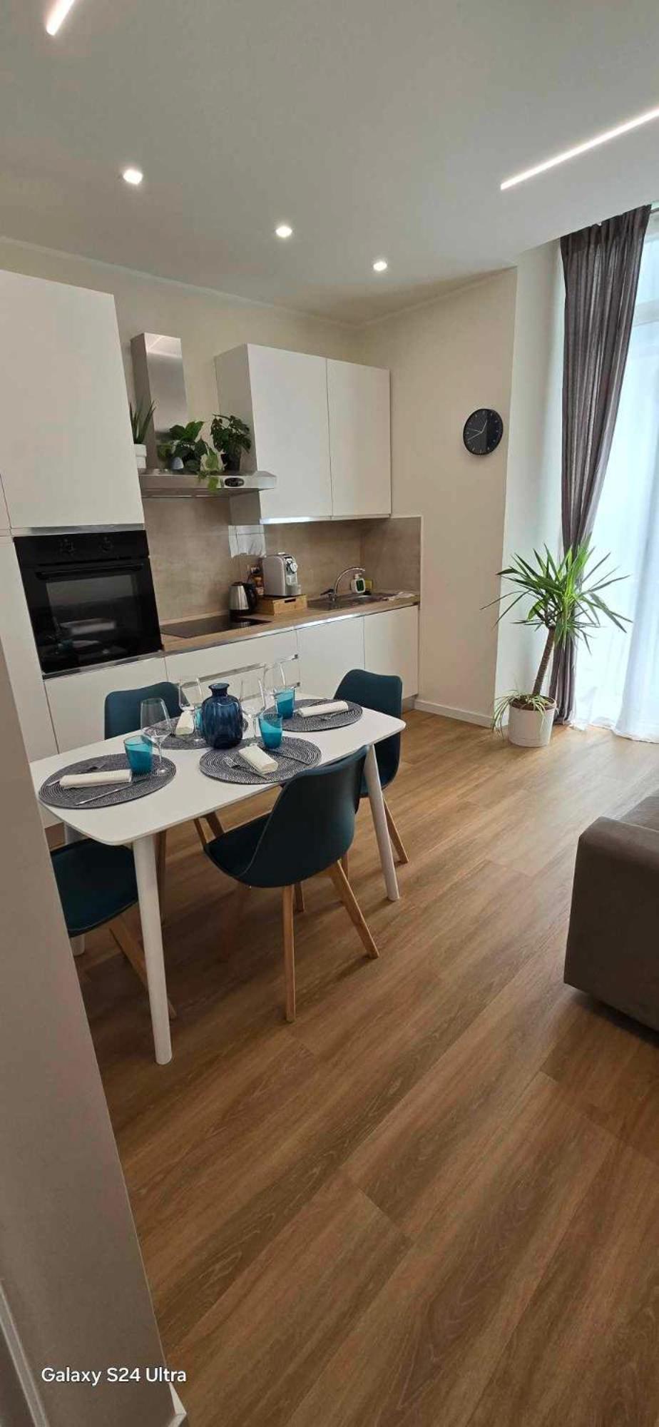 The Dream Apartment 100 M Dal Mare Савона Екстериор снимка